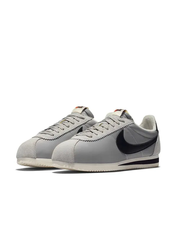 Кроссовки classic cortez nylon aw 'grey black' Nike — изображение 3 из 4, серый/черный
