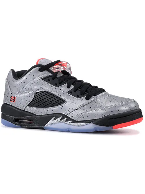 Кроссовки 5 ретро низкие Air Jordan — изображение 2 из 4, серебристый