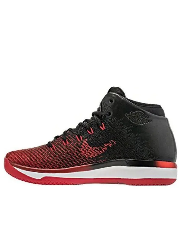 Кроссовки 31 Air Jordan — изображение 1 из 4, черный/белый-красный