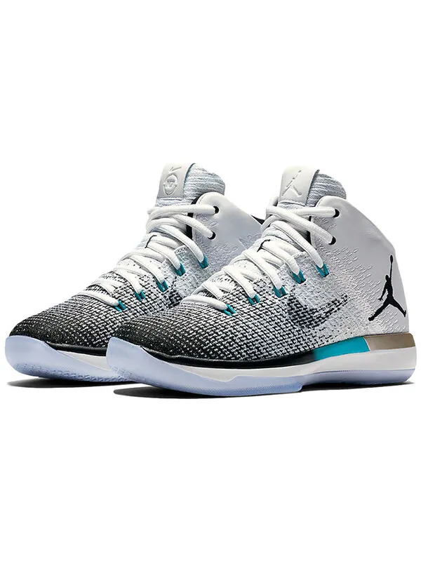 Кроссовки 31 Air Jordan — изображение 2 из 3, белый