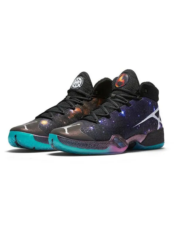 Кроссовки 30 набережная 54 Air Jordan — изображение 3 из 4, черный/белый