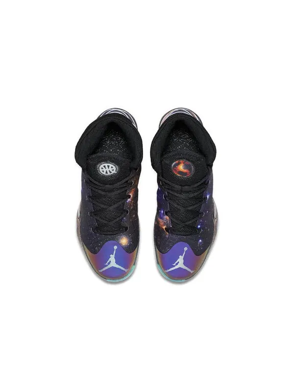 Кроссовки 30 набережная 54 Air Jordan — изображение 4 из 4, черный/белый