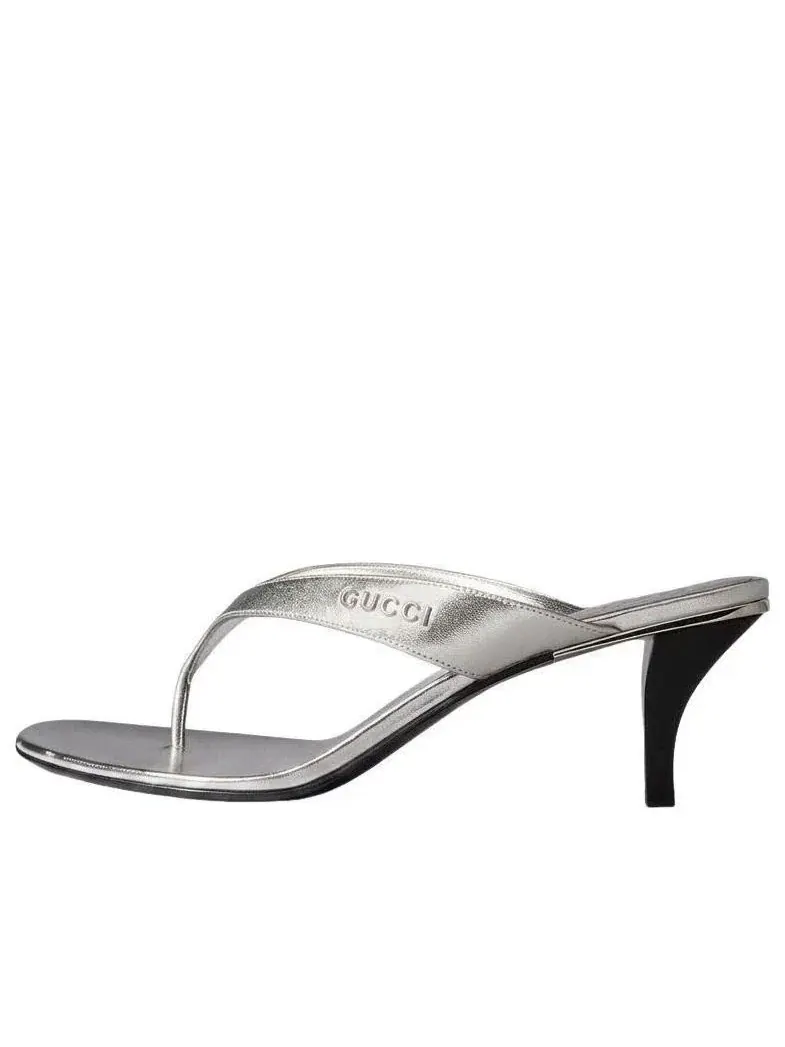 Женские шлепанцы с открытым носком на высоком каблуке модель Vittoria Thong Sandal Gucci — изображение 1 из 8, серебряный