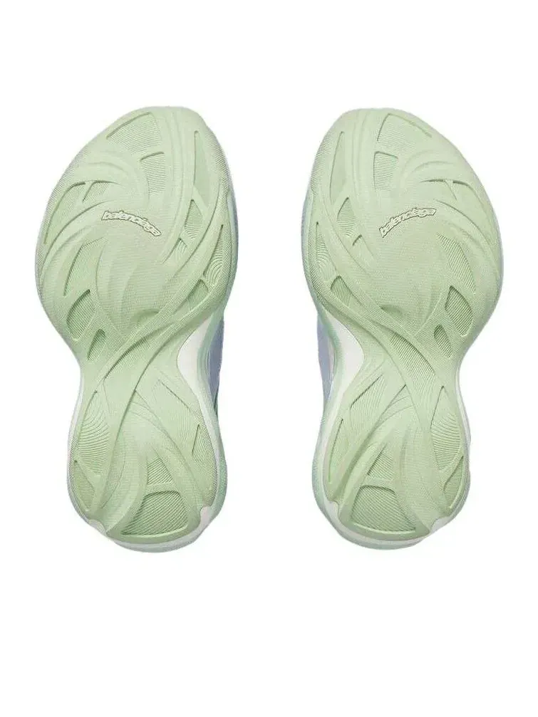 Кроссовки Balenciaga Jet «Light Blue Lilac Lime» 872640WMRTN4957 — изображение 3 из 7, мульти