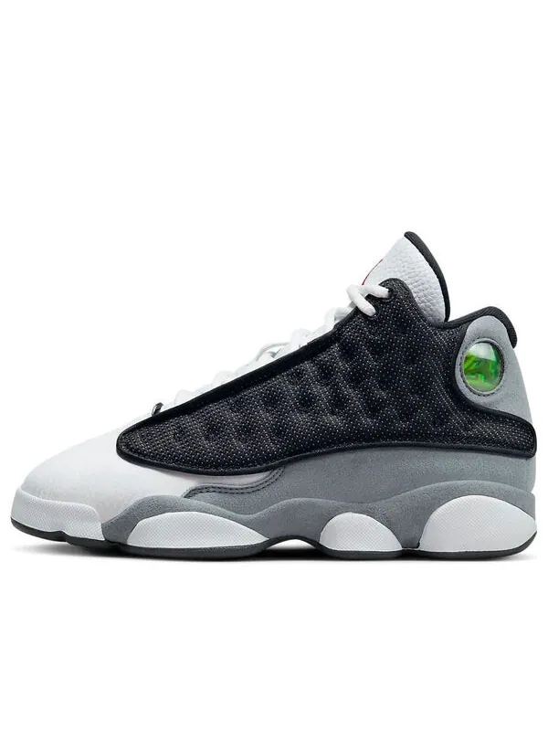Кроссовки 13 ретро Air Jordan — изображение 1 из 4