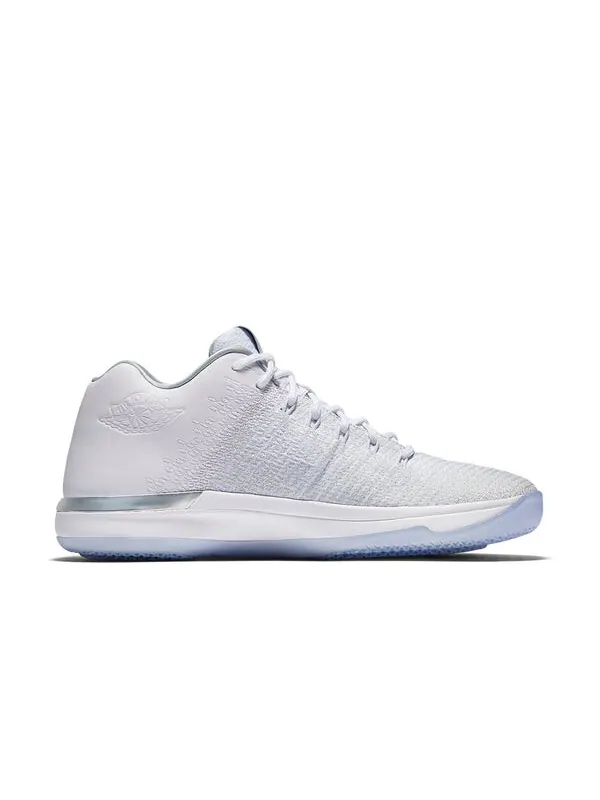 Кроссовки 31 низкие Air Jordan — изображение 2 из 4