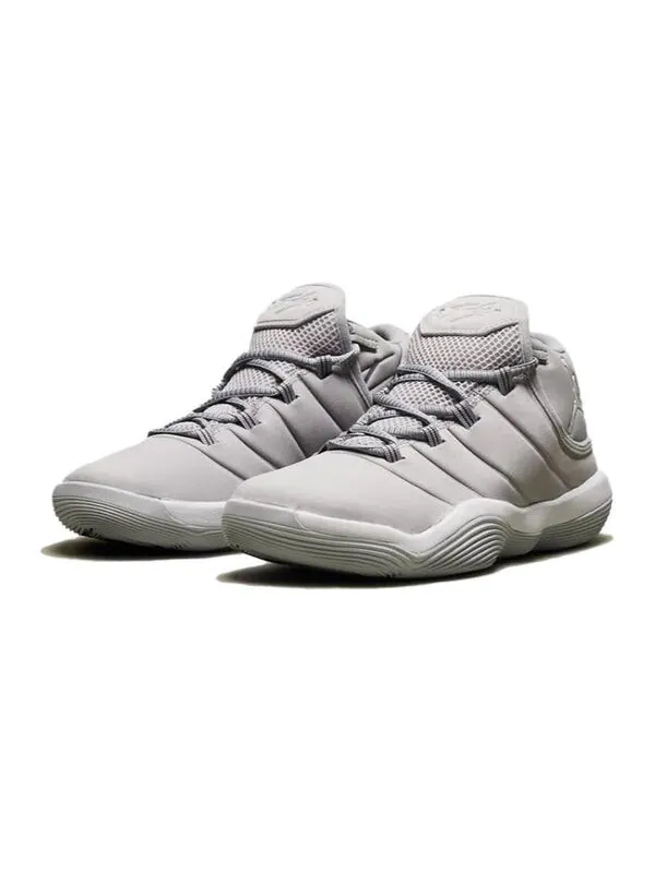 Кроссовки супер муха Air Jordan — изображение 2 из 4, серый