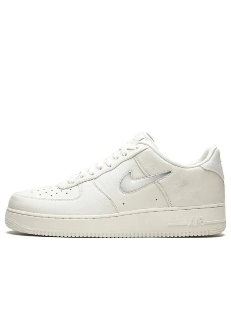 Кроссовки Nike Air Force 1 Low PRM 'Jewel Sail' — изображение 1 из 4, белый