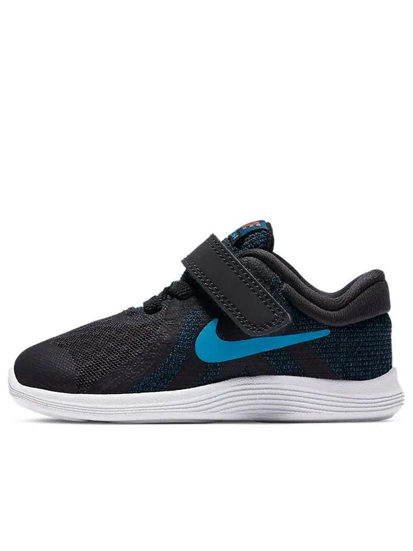 Революция кроссовок 4 Nike — изображение 1 из 4, черный/синий/белый
