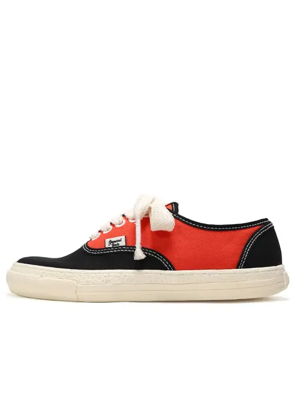 Кроссовки past sole 5 - hole low-top sneaker 'red' Maison Mihara Yasuhiro — изображение 1 из 2, красный