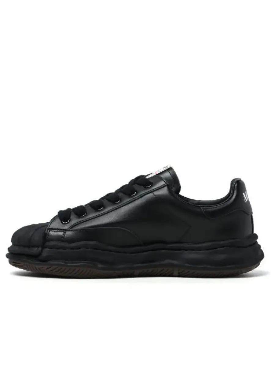 Кроссовки Maison MIHARA YASUHIRO BLAKEY OG Sole Leather Low-top Sneaker 'Black' — изображение 1 из 2, черный