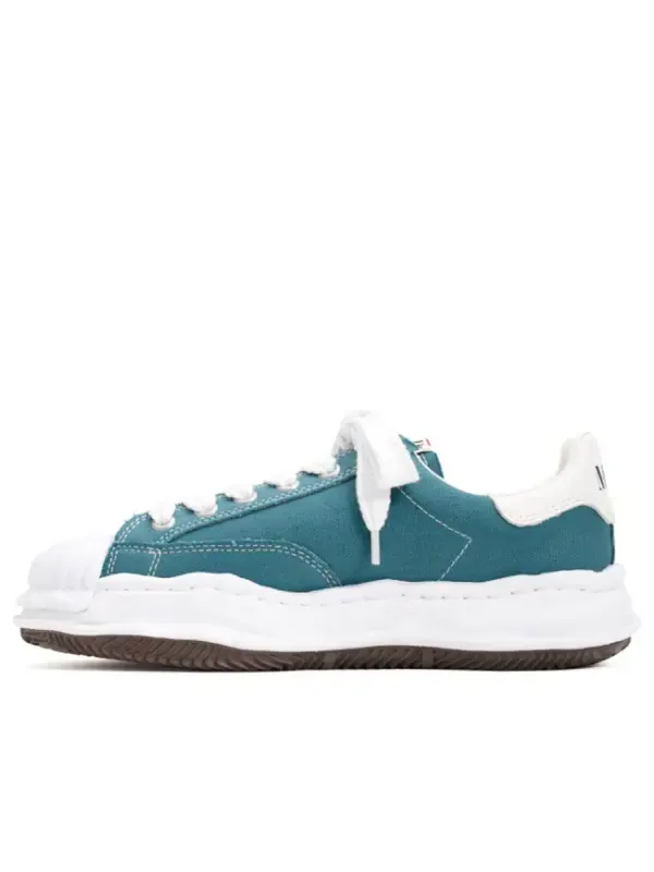 Кроссовки blakey og sole canvas low-top sneaker 'blue' Maison Mihara Yasuhiro — изображение 1 из 2, синий/белый