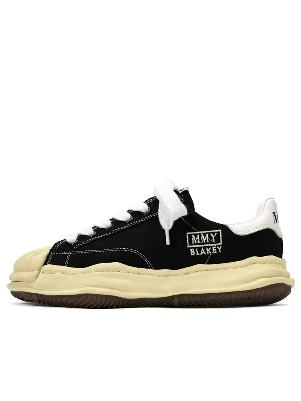 Кроссовки blakey vl og sole canvas low-top sneaker Maison Mihara Yasuhiro — изображение 1 из 4, черный