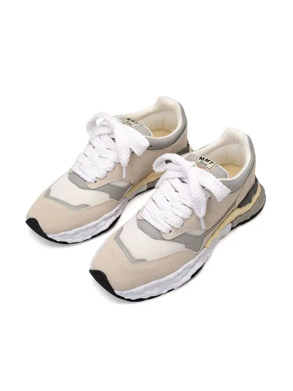 Кроссовки george og sole mix material low-top sneaker Maison Mihara Yasuhiro — изображение 2 из 2, белый