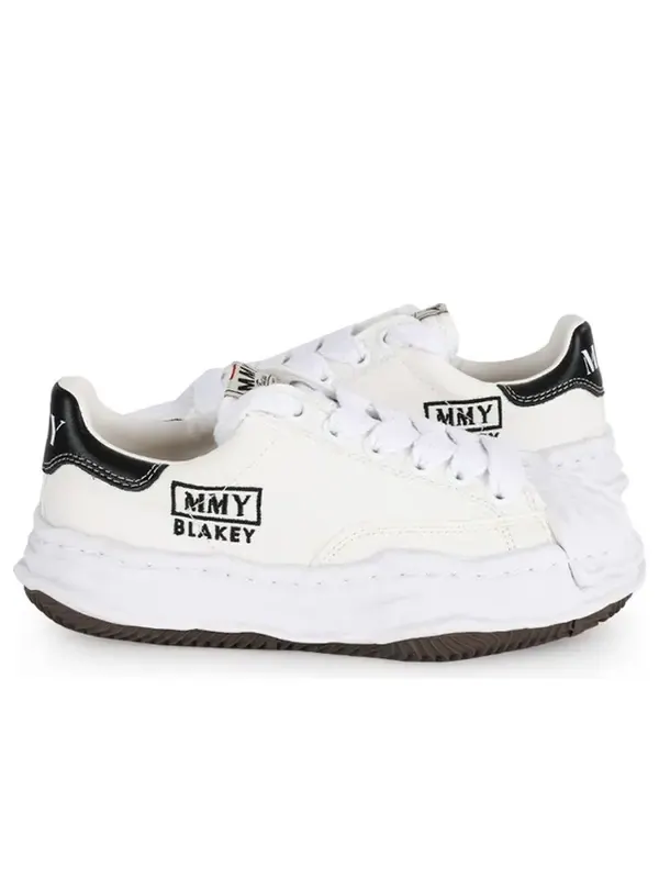 Кроссовки blakey og sole embossed leather low Maison Mihara Yasuhiro — изображение 2 из 4, белый