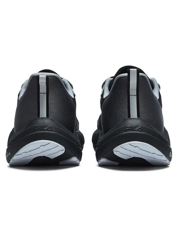 Кроссовки wolf sneakers 'jet black' Fila — изображение 4 из 4, черный