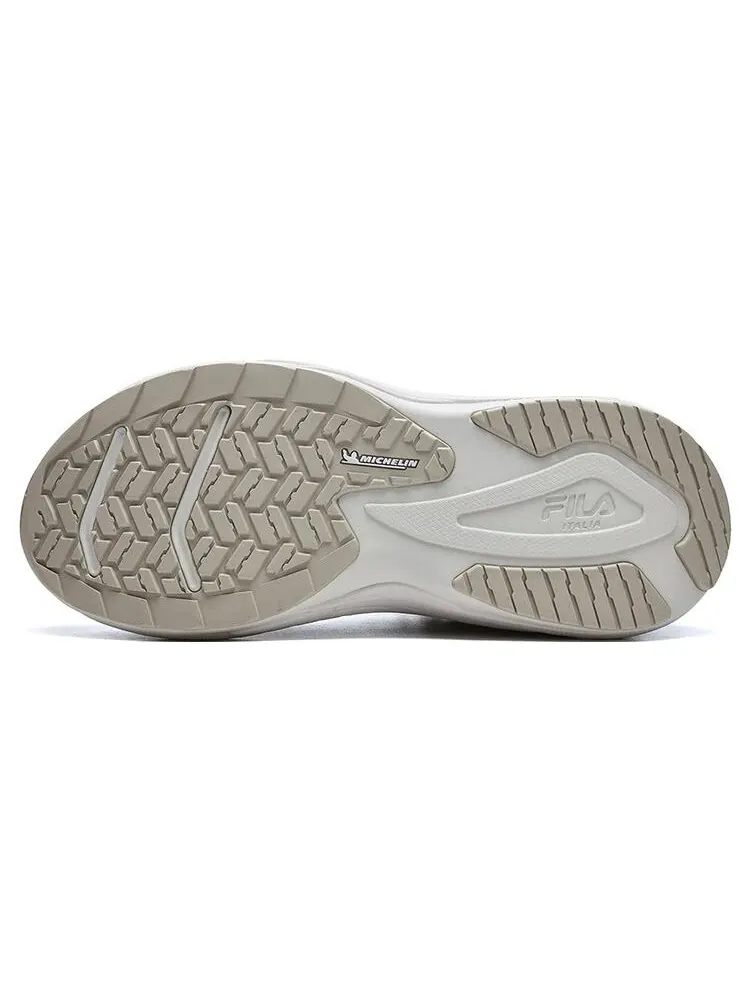 Беговые кроссовки (WMNS) FILA Wolf 'Wolf Grey' — изображение 6 из 6, серый
