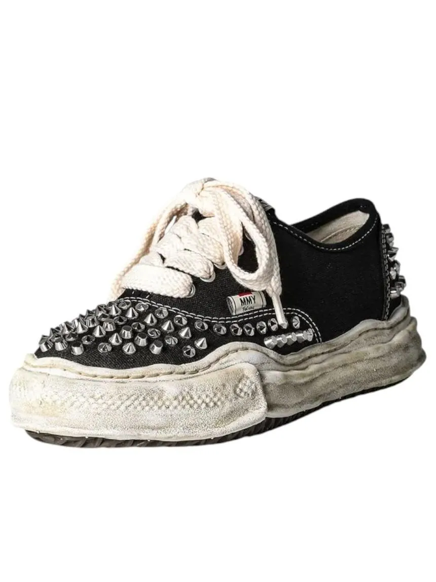 Maison Mihara Yasuhiro Baker OG Sole Studded Canvas Low 'Black' — изображение 3 из 7, черный/белый