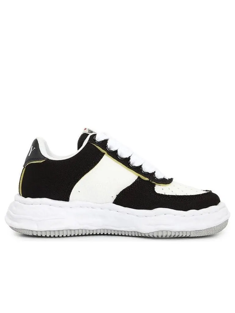 Maison Mihara Yasuhiro Wayne OG Sole Canvas Low 'Black White' — изображение 2 из 6, черный/белый