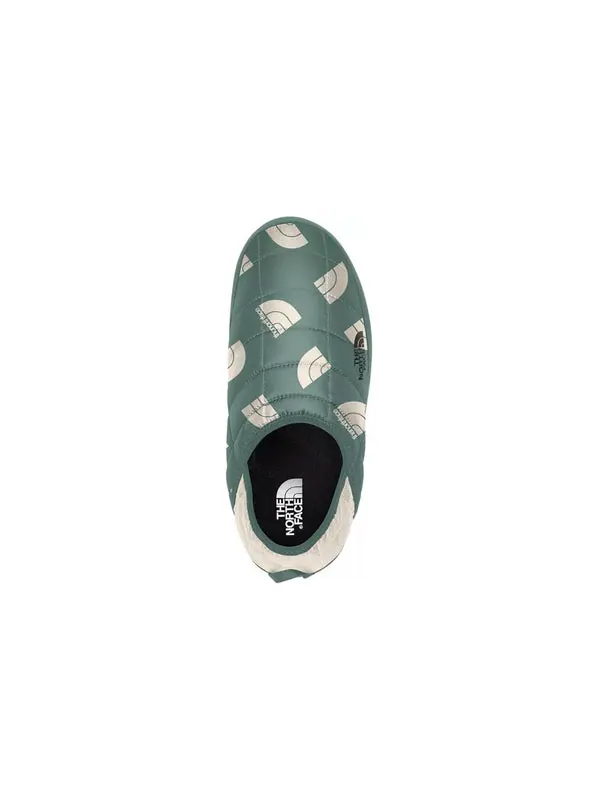 Кроссовки thermoball traction mule v 'dark sage next gen logo print gardenia white' The North Face — изображение 3 из 4