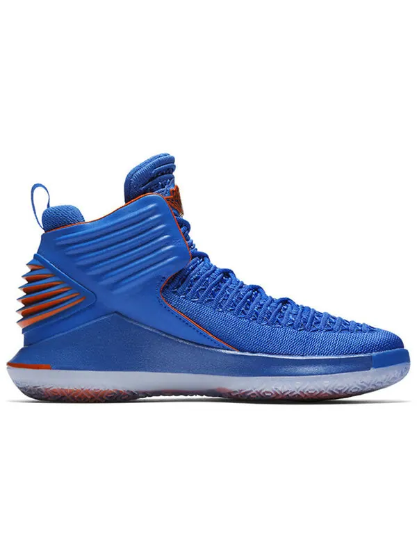 Кроссовки 32 бг Air Jordan — изображение 2 из 4