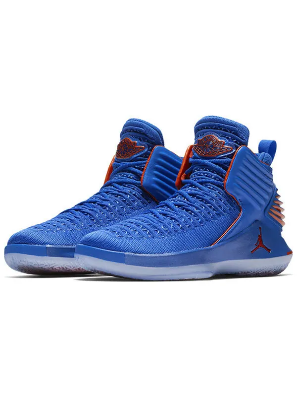 Кроссовки 32 бг Air Jordan — изображение 3 из 4