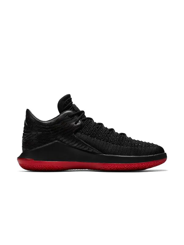 Кроссовки 32 low 'last shot' Air Jordan — изображение 2 из 4, черный