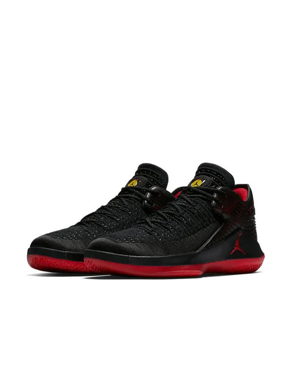 Кроссовки 32 low 'last shot' Air Jordan — изображение 3 из 4, черный