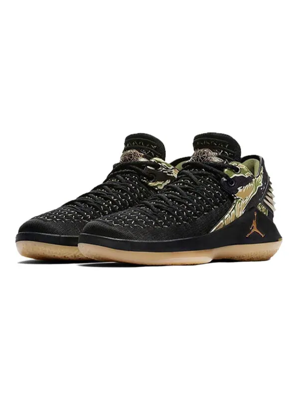Кроссовки 32 низкие Air Jordan — изображение 2 из 4