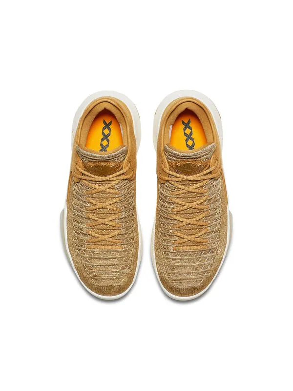 Кроссовки 32 низкие Air Jordan — изображение 4 из 4