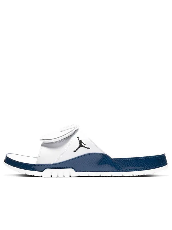 Тапочки hydro 11 retro 'navy' Air Jordan — изображение 1 из 4, белый/темно-синий