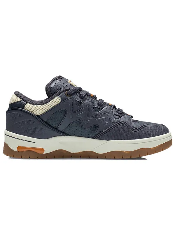 Кроссовки противостоят одному Li-Ning — изображение 3 из 4
