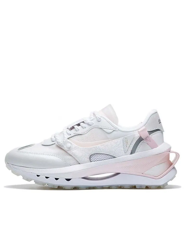 Спортивные кроссовки Li-Ning Eternal Premium — изображение 1 из 4