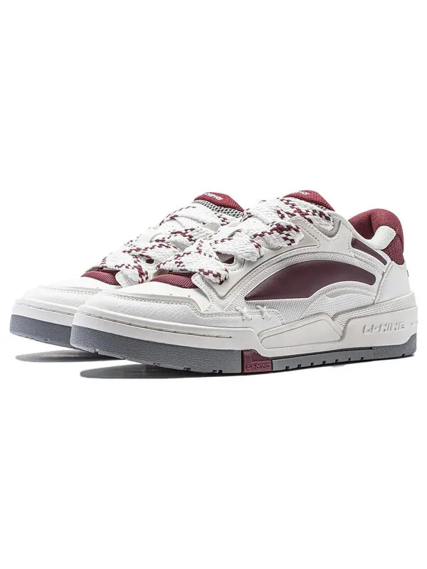 Путешествие кроссовок v2 Li-Ning — изображение 3 из 4, белый/красный