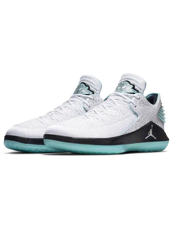Кроссовки 32 low 'guo ailun' pe Air Jordan — изображение 3 из 4, белый/серебристый