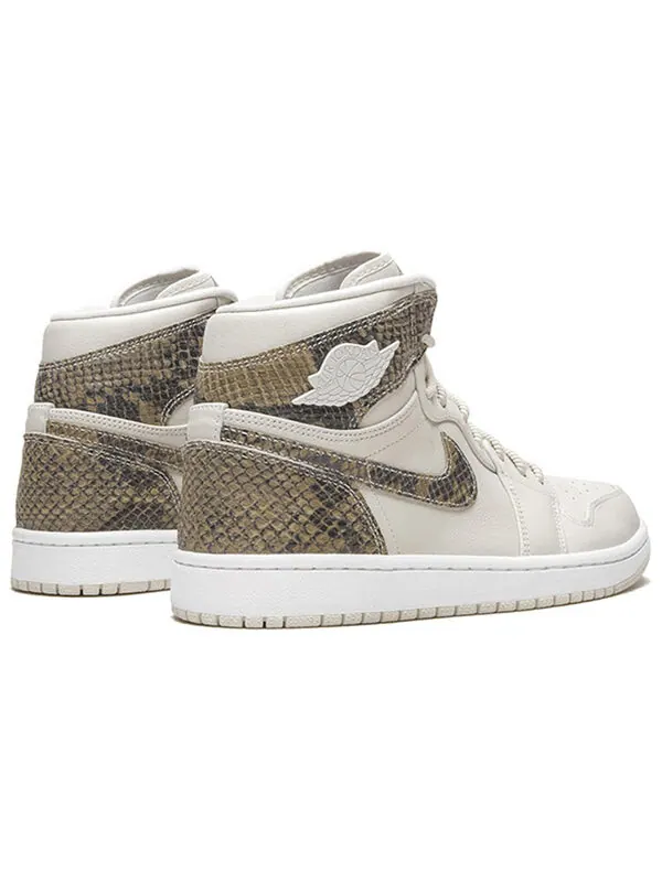 Кроссовки 1 retro high premium 'phantom' Air Jordan — изображение 4 из 4, белый