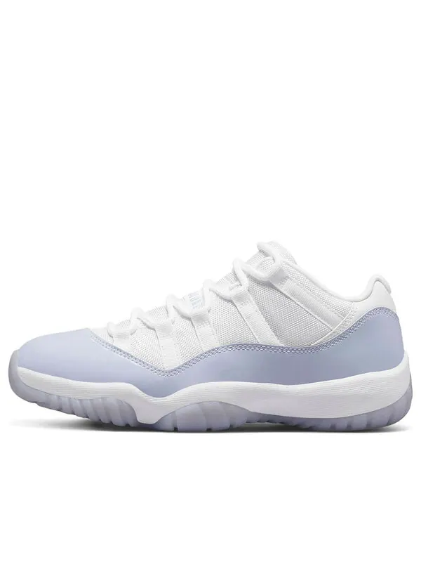 Кроссовки 11 ретро низкие Air Jordan — изображение 1 из 4, белый/фиолетовый