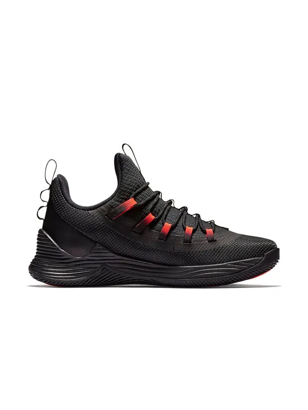 Кроссовки ultra.fly 2 низкие Air Jordan — изображение 2 из 4, черный