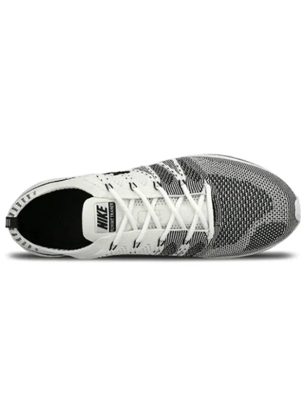 Кроссовки flyknit trainer 2017 Nike — изображение 4 из 4, белый/черный