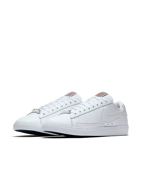 Кроссовки блейзер низкий se lx Nike — изображение 3 из 4, белый/черный