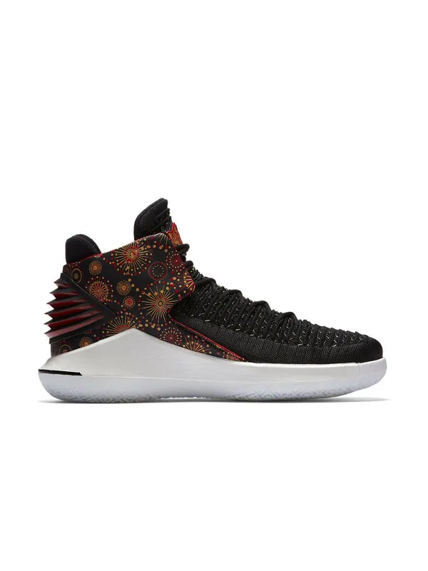 Кроссовки 32 Air Jordan — изображение 2 из 4