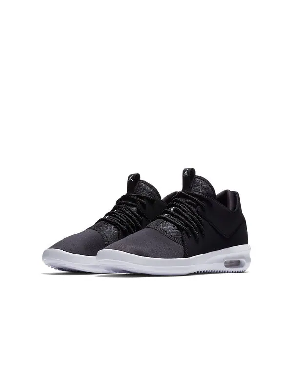 Кроссовки первого класса Air Jordan — изображение 3 из 4, черный/белый