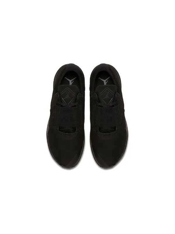 Кроссовки беспощадные Air Jordan — изображение 4 из 4, черный