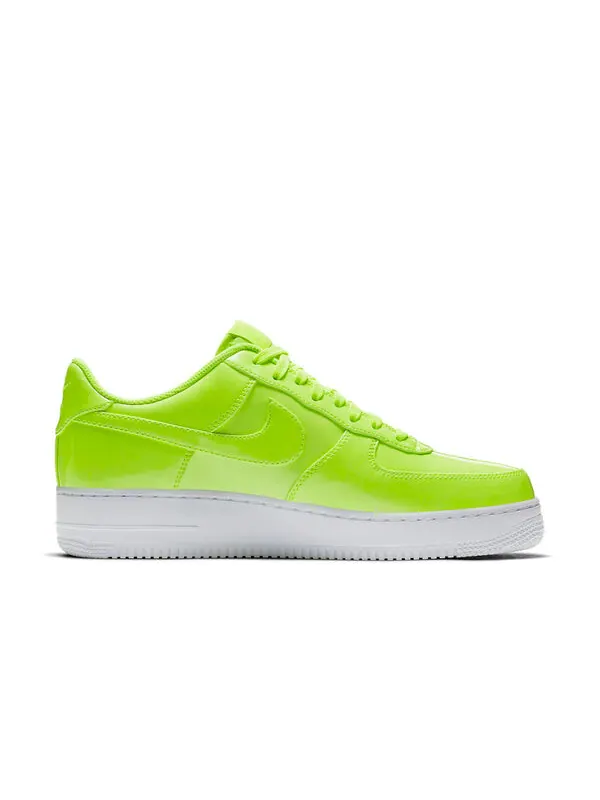 Кроссовки air force 1 '07 lv8 uv 'volt' Nike — изображение 2 из 4, зеленый