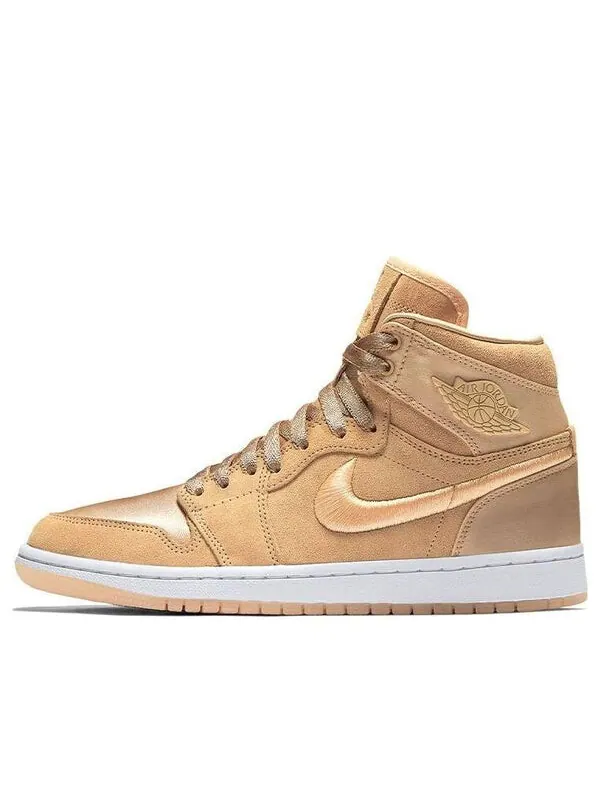 Кроссовки 1 ретро высокие Air Jordan — изображение 1 из 4