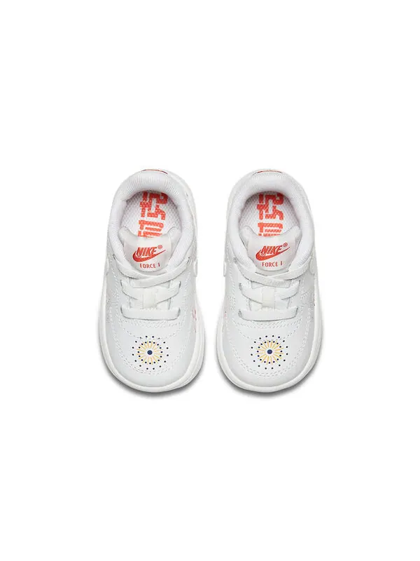 Кроссовки детские детские force 1 Nike — изображение 2 из 4, белый