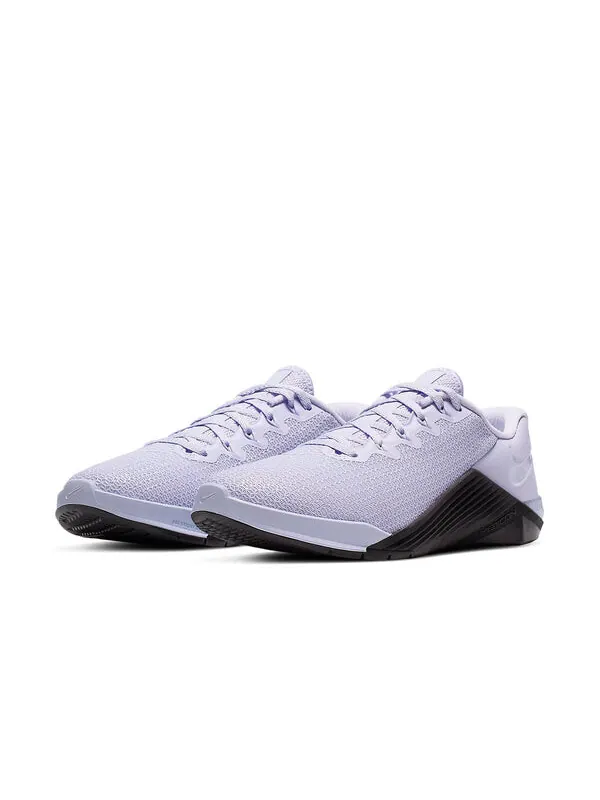 Кроссовки меткон 5 Nike — изображение 3 из 4, фиолетовый/черный