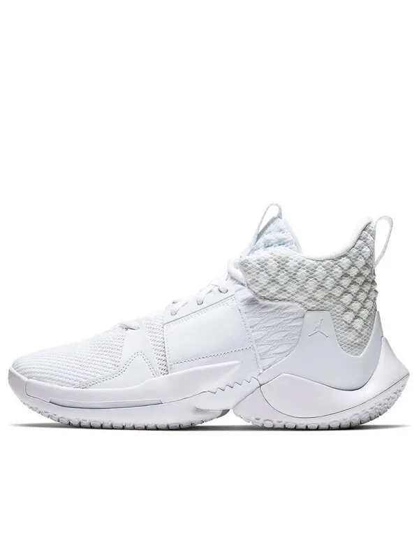 Кроссовки почему бы не zer0.2 Air Jordan — изображение 1 из 4, белый
