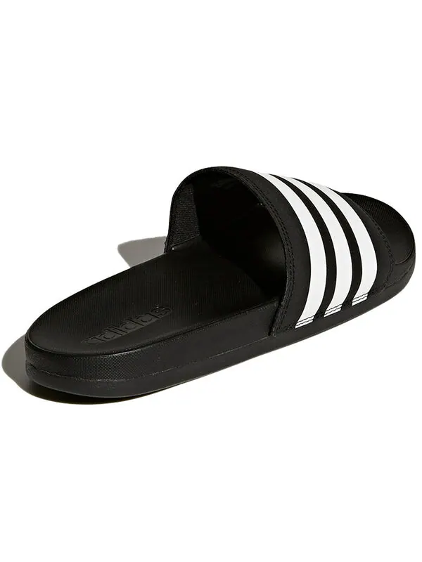 Тапочки adilette comfort slides 'core black white' Adidas — изображение 4 из 4, черный/белый
