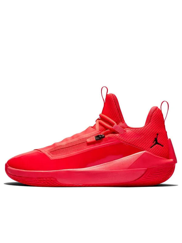 Кроссовки Jumpman Hustle Air Jordan — изображение 1 из 4, красный